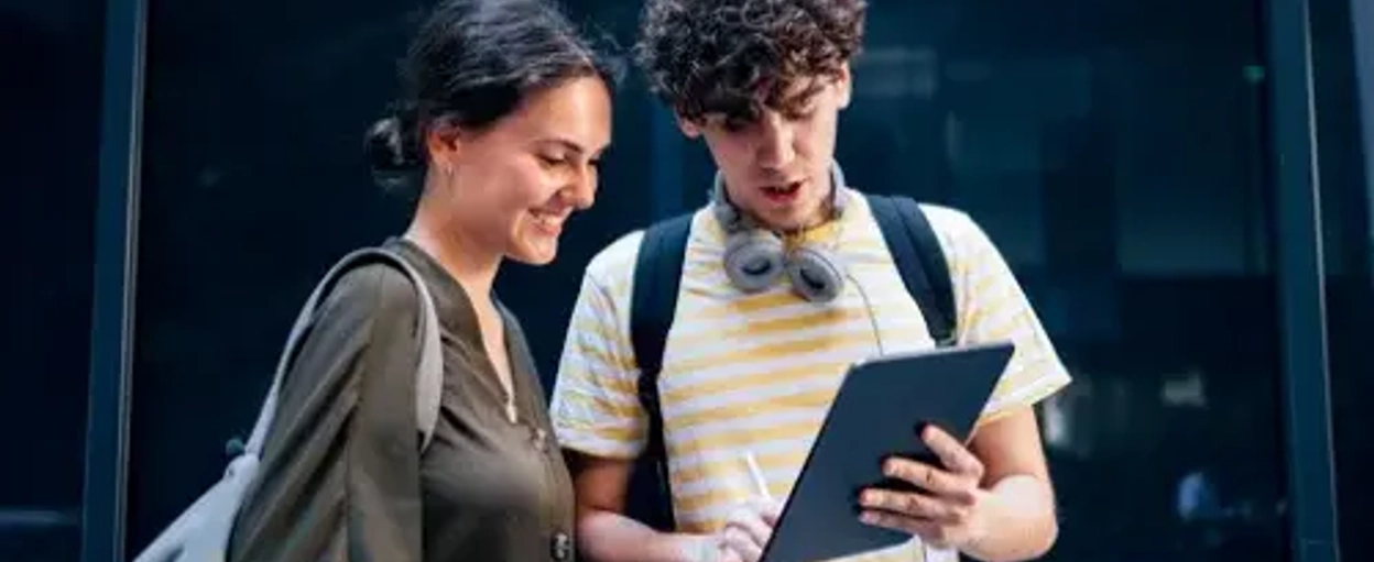 Most Suitable Postpaid Plans for Students: Which Package Should You Choose? | Abonesepeti